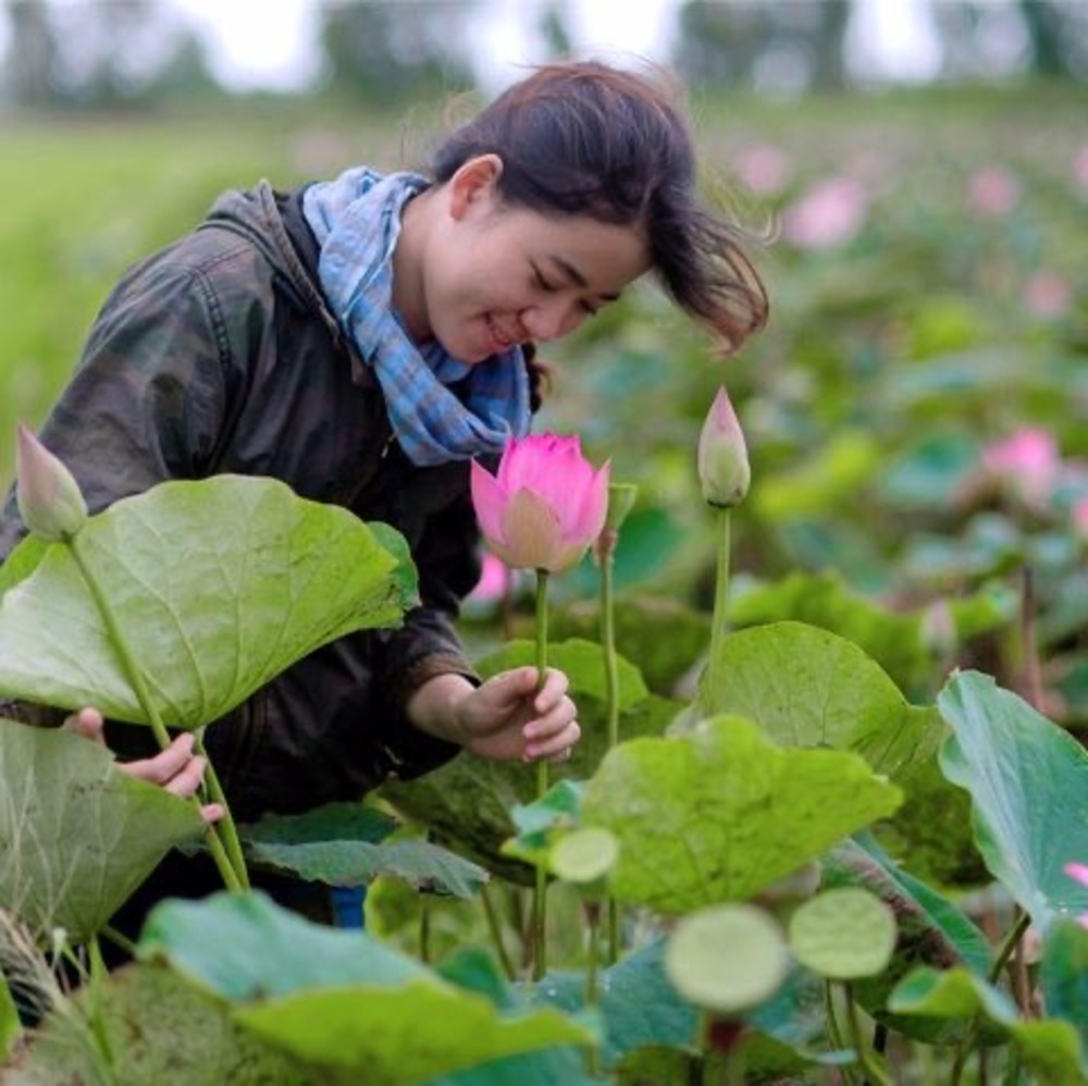 Meet your Posher, Nhung